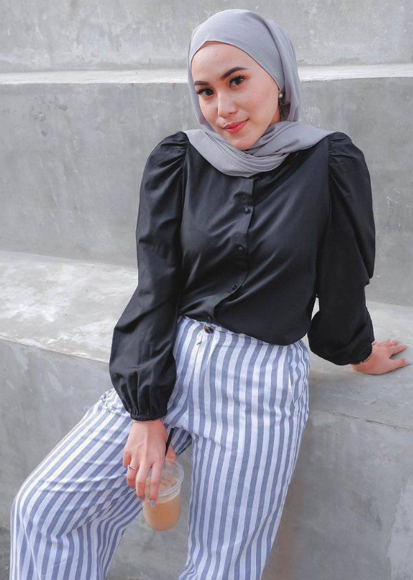 Nonton Film Check in Bareng Cewek Jilbab Hyper Terbaru Nonton Film Check in Bareng Cewek Jilbab Hyper Terbaru
