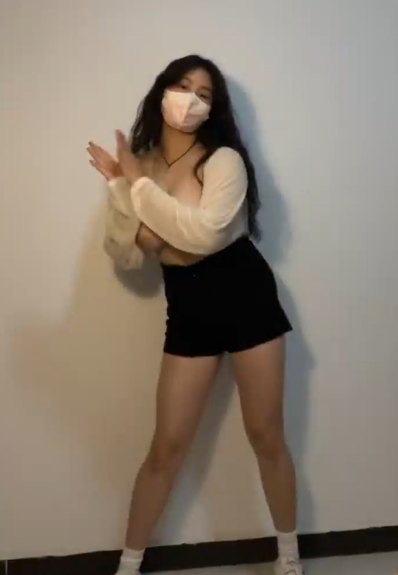 Nonton Film Goyang TikTok Nenen Gondal-gandul Terbaru Nonton Film Goyang TikTok Nenen Gondal-gandul Terbaru