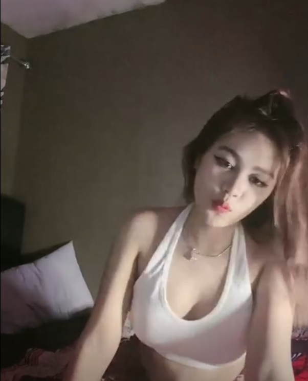 Nonton Film Goyang Pantat Semok Twerking Ala RCH Kilia Terbaru