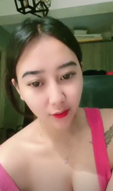 Nonton Film Kebiasaan Si Cantik Kalau Live Selalu Pamer Nenen Terbaru Nonton Film Kebiasaan Si Cantik Kalau Live Selalu Pamer Nenen Terbaru